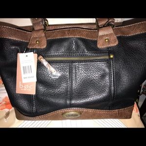 🔴SOLD🔴 $88 BOC Born Black/ Brown Charger Handbag